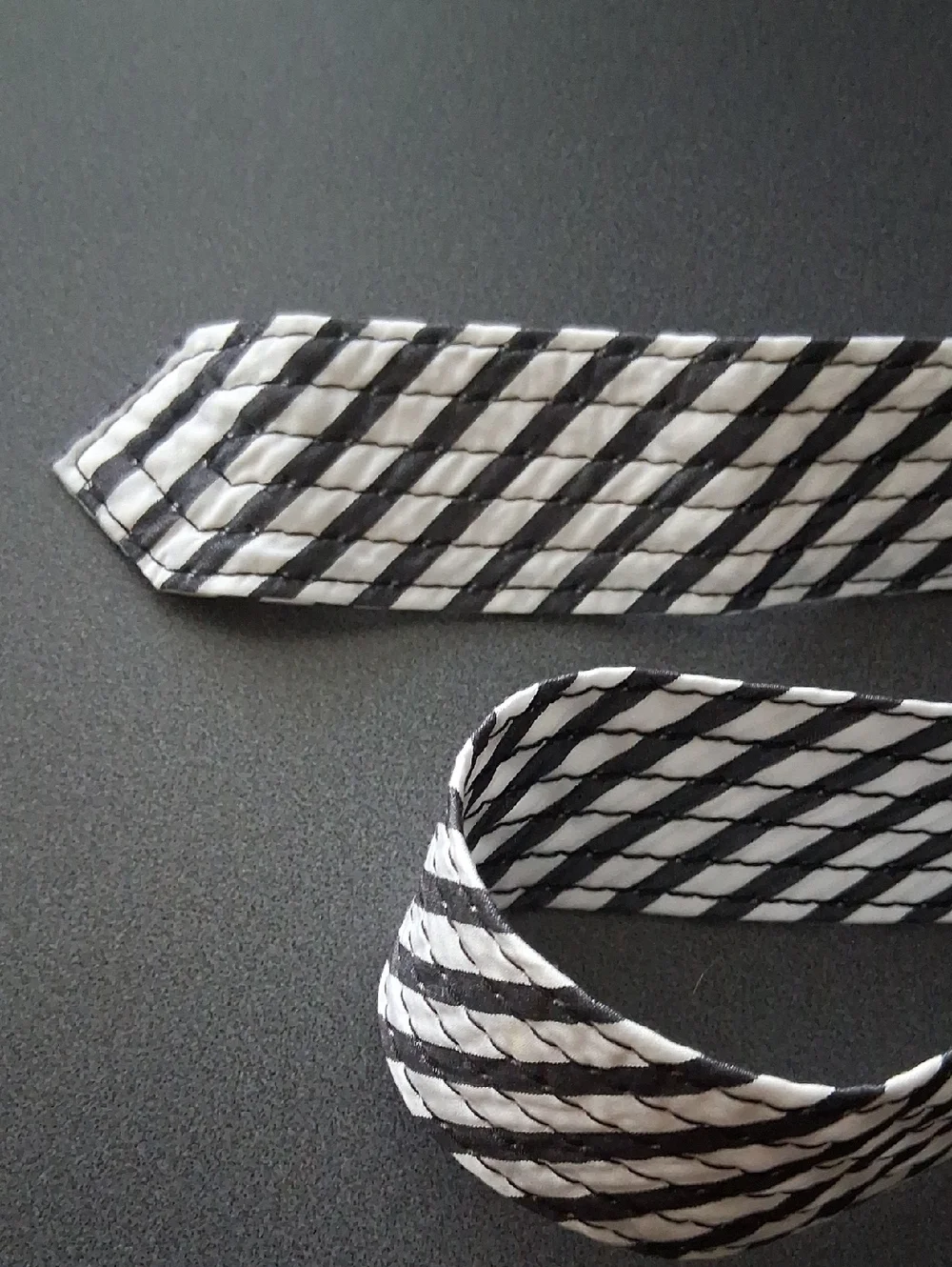 J.Crew M/L Cotton Striped Belt White & Black Blue Nwot - Picture 3 of 10